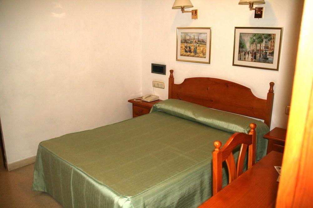 Hotel Puitavaca Ribera de Cardós Екстериор снимка